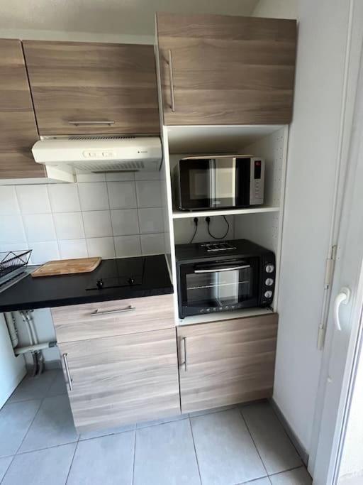 דירות לונל Joli Appt 45 M2 Avec Terrasse מראה חיצוני תמונה